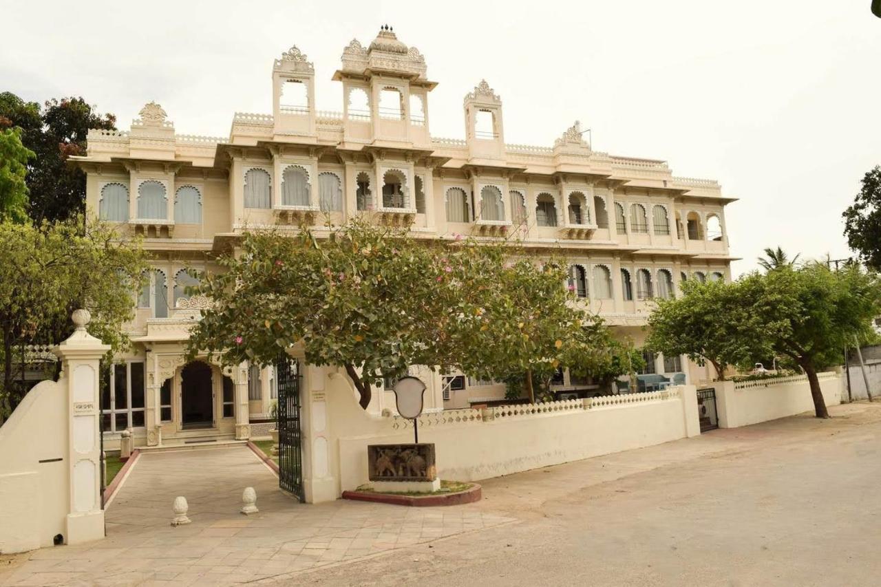 Rampratap Palace By Fateh Collection Udajpur Zewnętrze zdjęcie