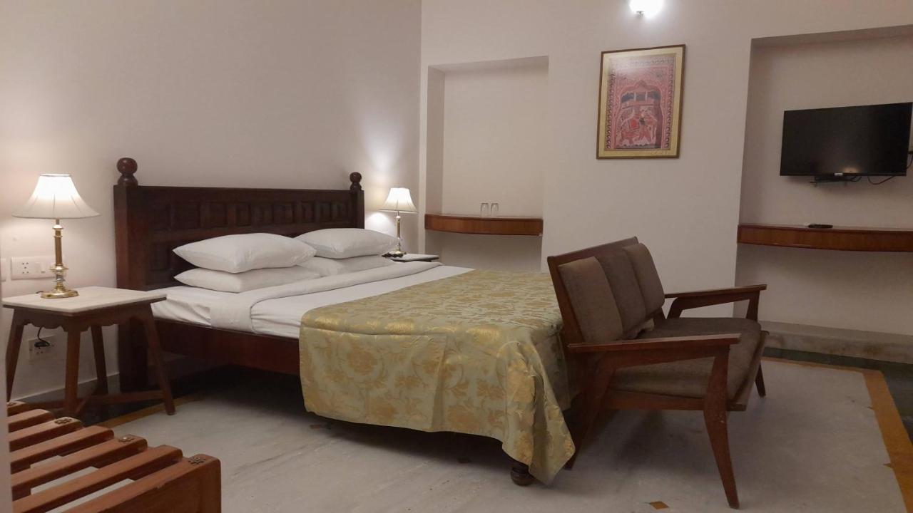 Rampratap Palace By Fateh Collection Udajpur Zewnętrze zdjęcie