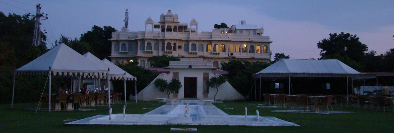 Rampratap Palace By Fateh Collection Udajpur Zewnętrze zdjęcie